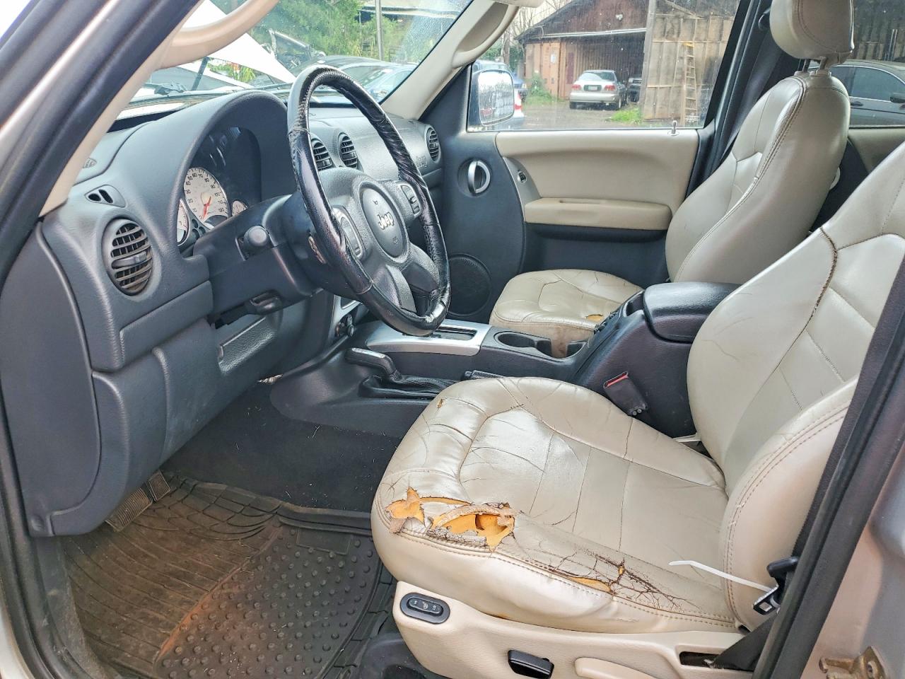 2002 JEEP LIBERTY LIMITED photo 19