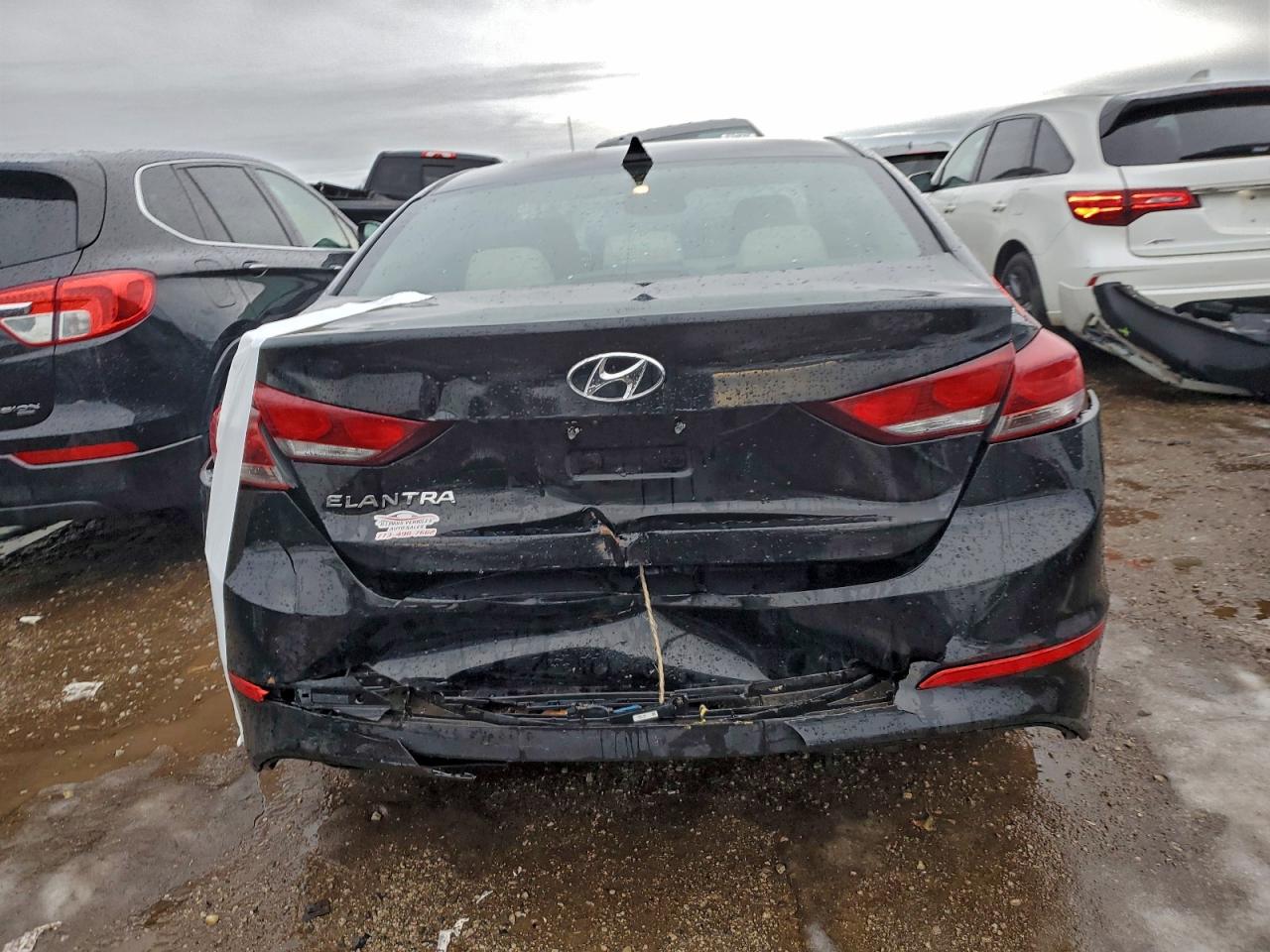 2018 HYUNDAI ELANTRA SEL photo 6