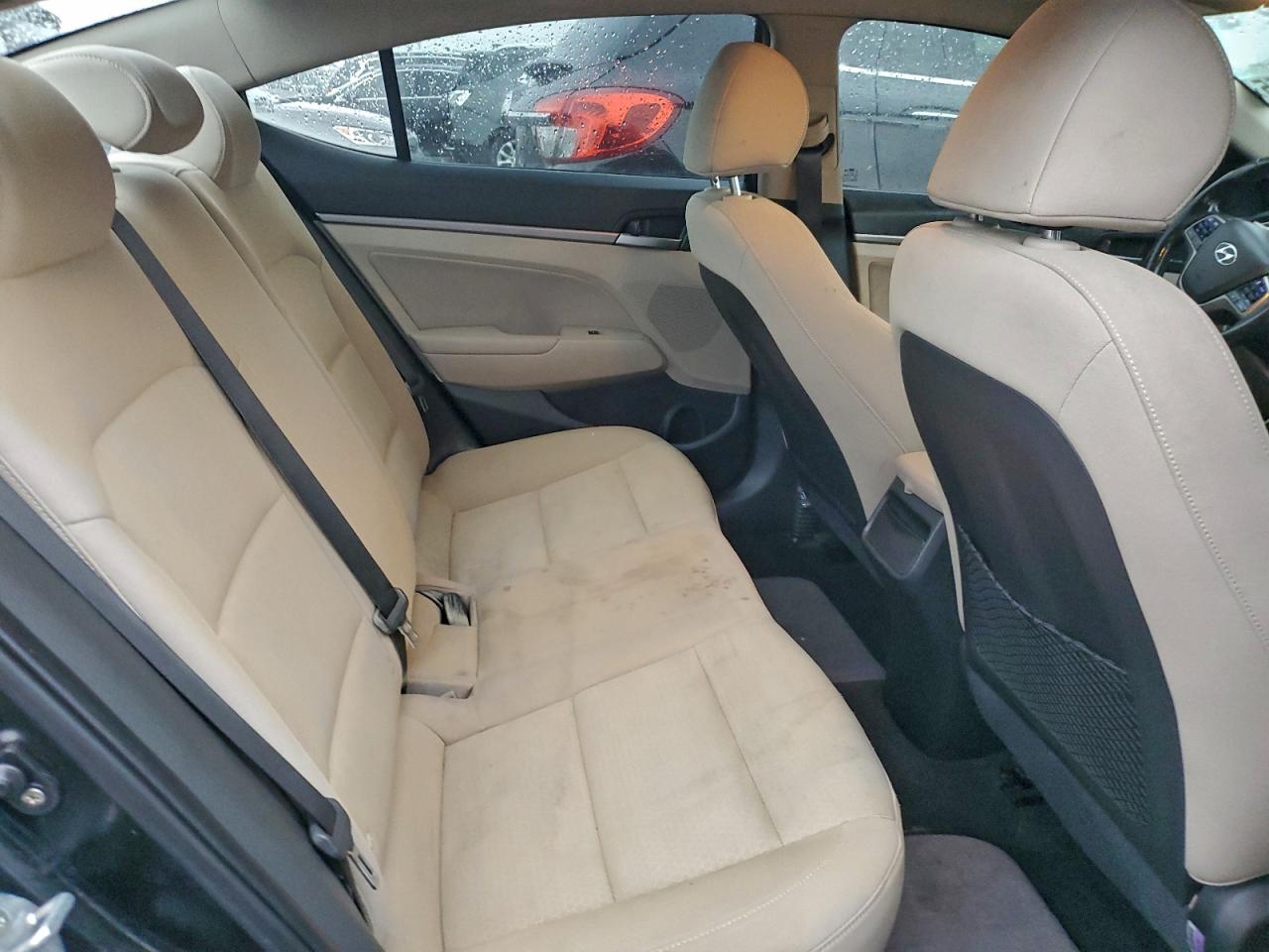 2018 HYUNDAI ELANTRA SEL photo 10