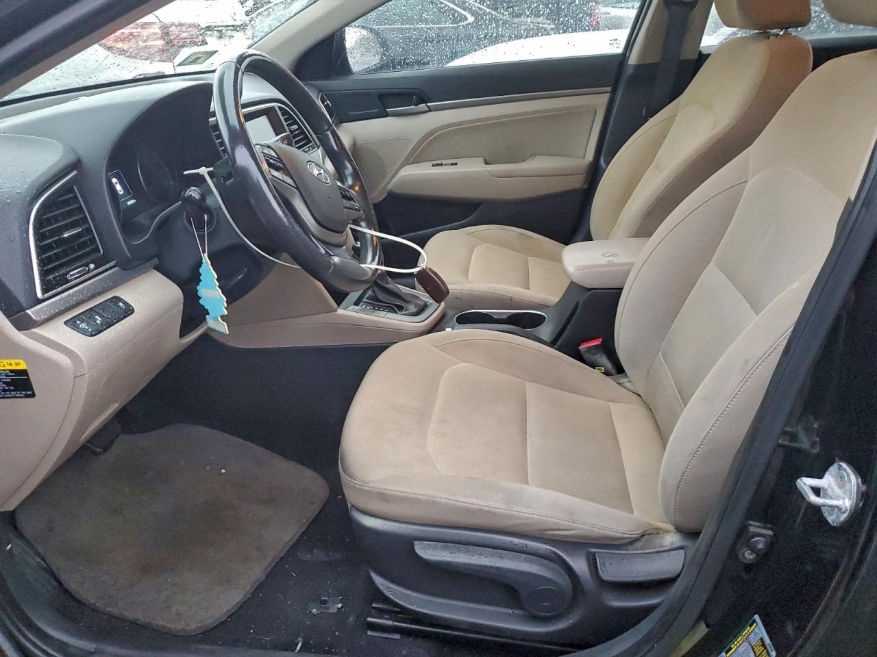 2018 HYUNDAI ELANTRA SEL photo 7
