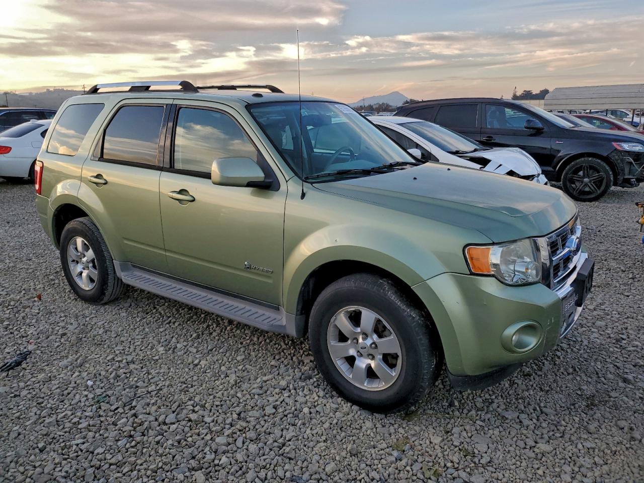 2010 FORD ESCAPE HYBRID photo 4