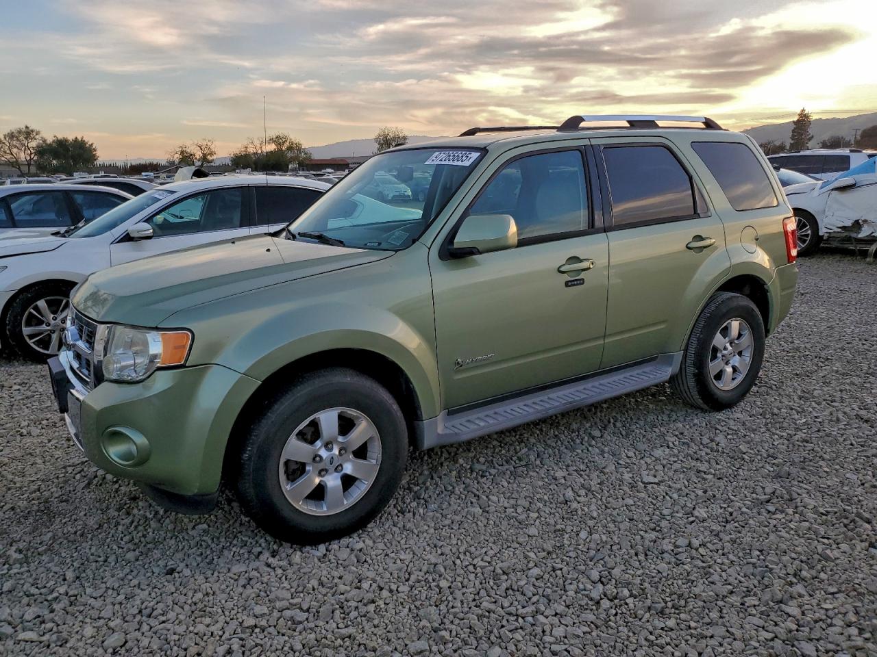 2010 FORD ESCAPE