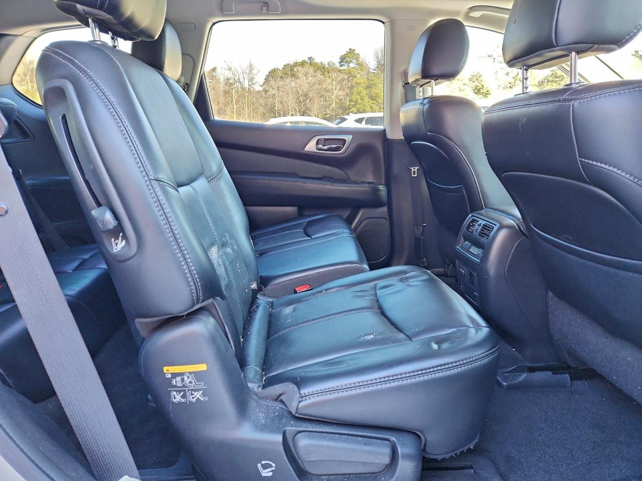 2017 NISSAN PATHFINDER SL photo 21