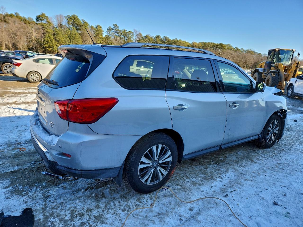 2017 NISSAN PATHFINDER SL photo 5
