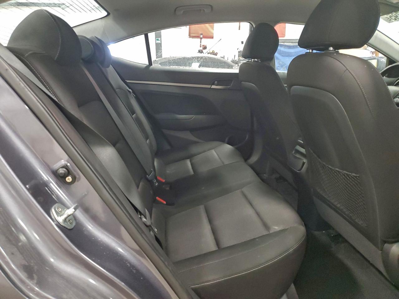 2018 HYUNDAI ELANTRA SEL photo 10