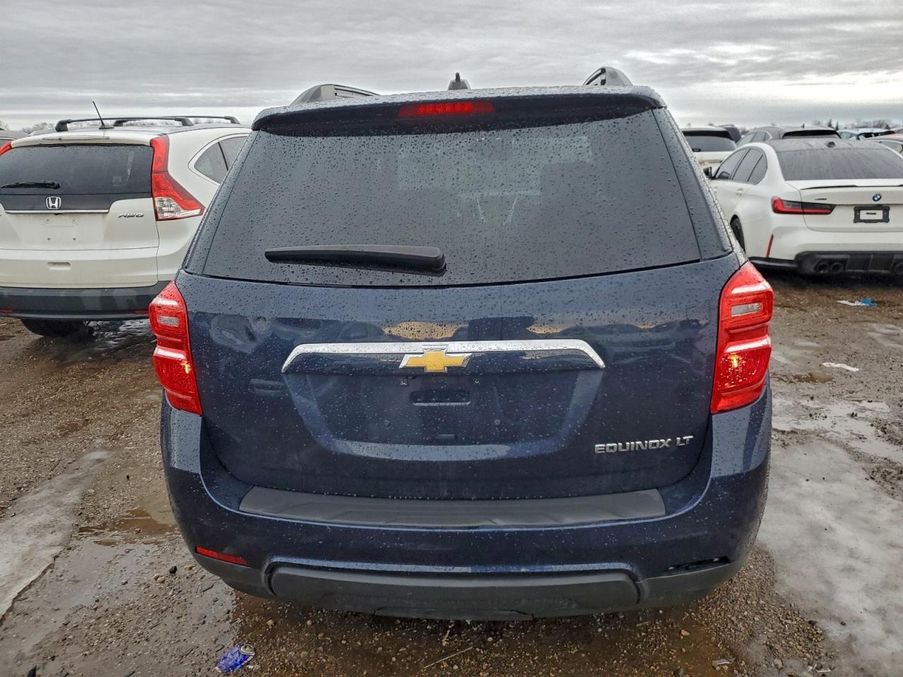 2017 CHEVROLET EQUINOX LT photo 6