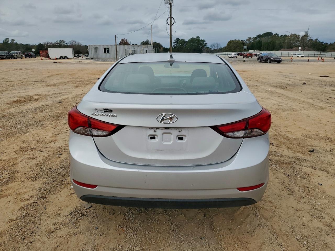2015 HYUNDAI ELANTRA SE photo 16