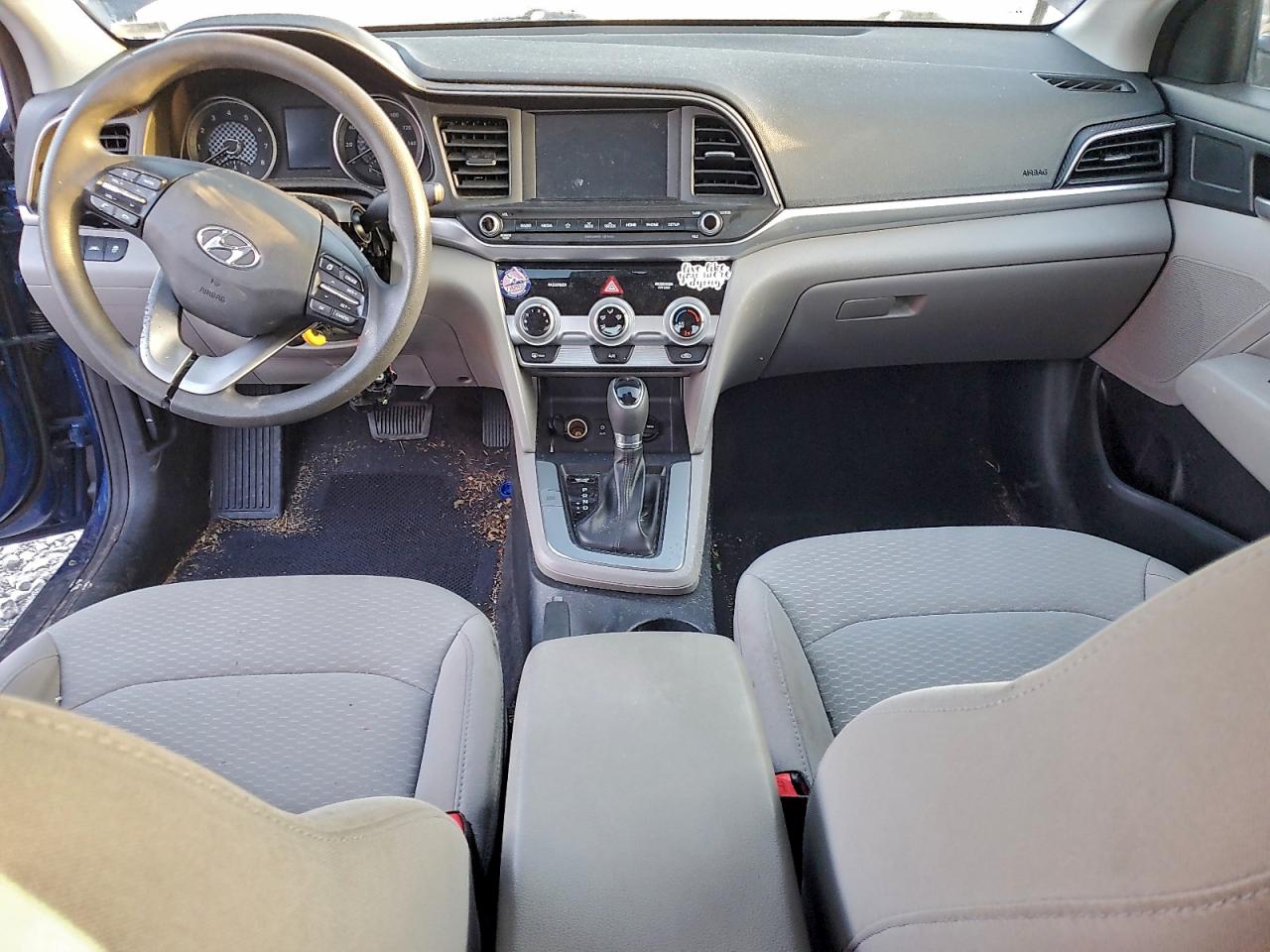 2019 HYUNDAI ELANTRA SEL photo 22