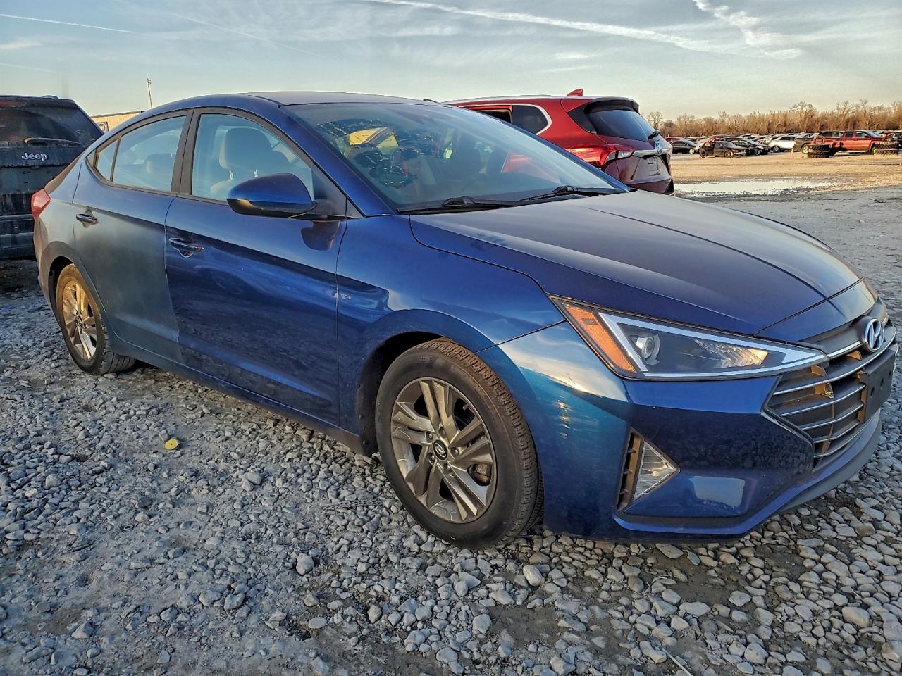 2019 HYUNDAI ELANTRA SEL photo 10