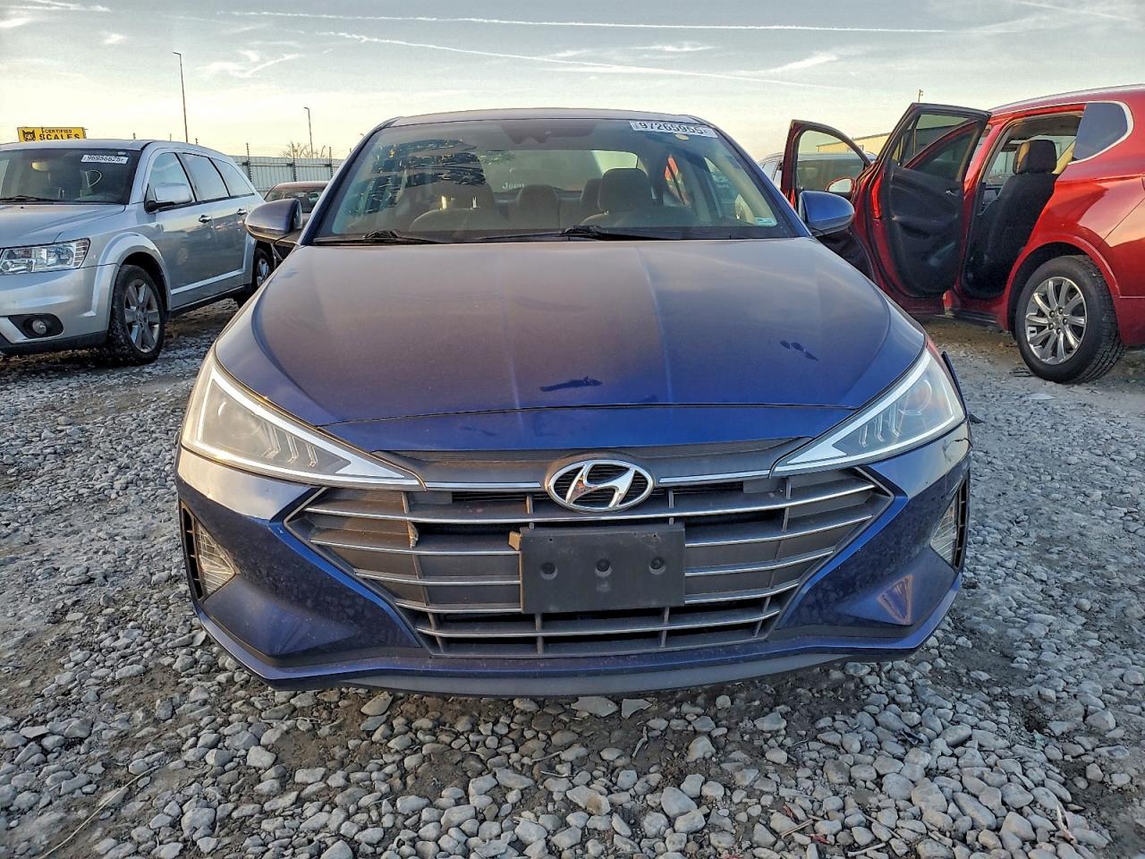 2019 HYUNDAI ELANTRA SEL photo 13