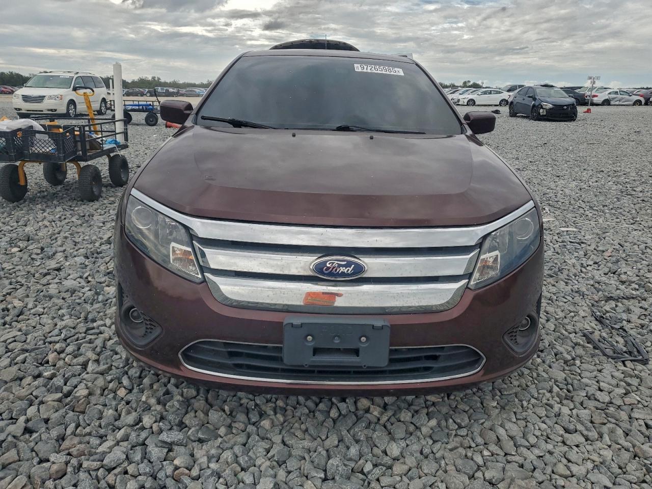 2012 FORD FUSION SE photo 5