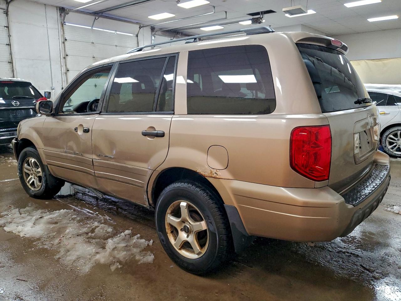 2004 HONDA PILOT EXL photo 2