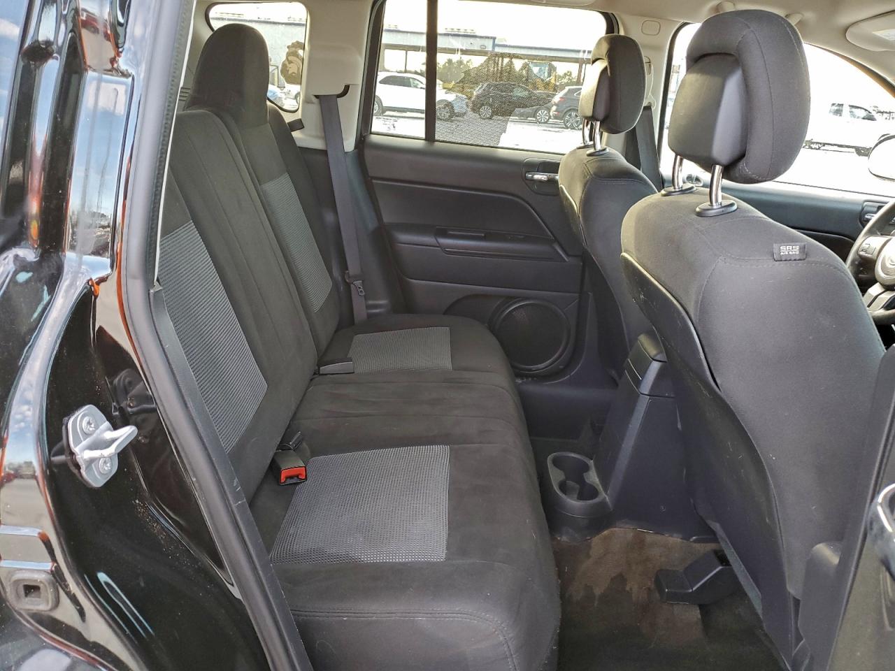 2016 JEEP COMPASS photo 11