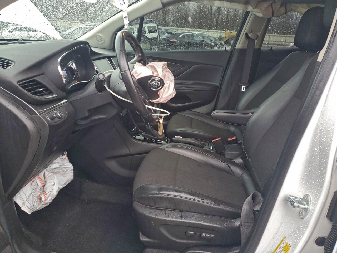 2019 BUICK ENCORE PREFERRED photo 13