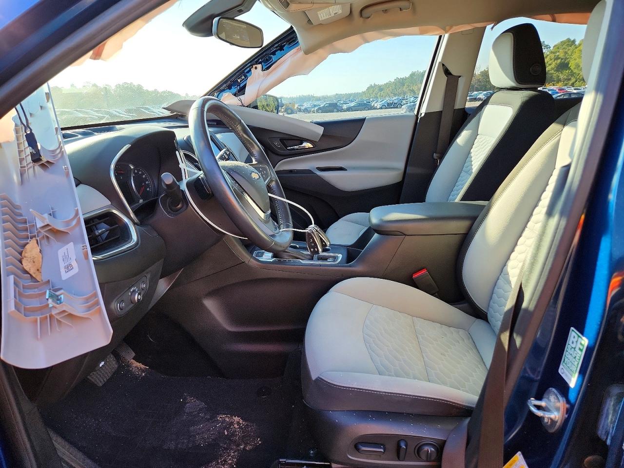2020 CHEVROLET EQUINOX LT photo 13