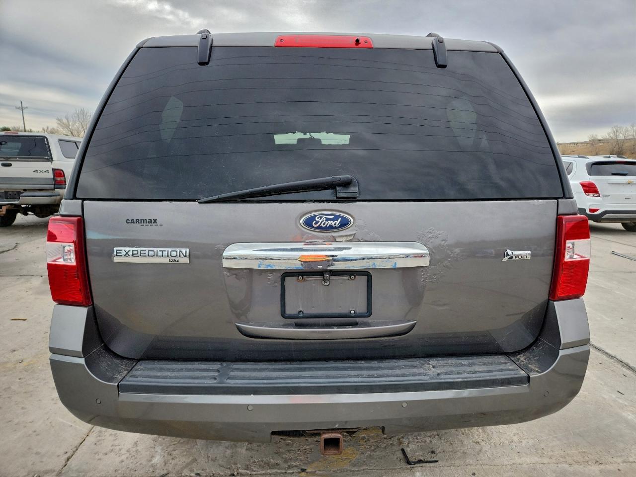 2012 FORD EXPEDITION XLT photo 6