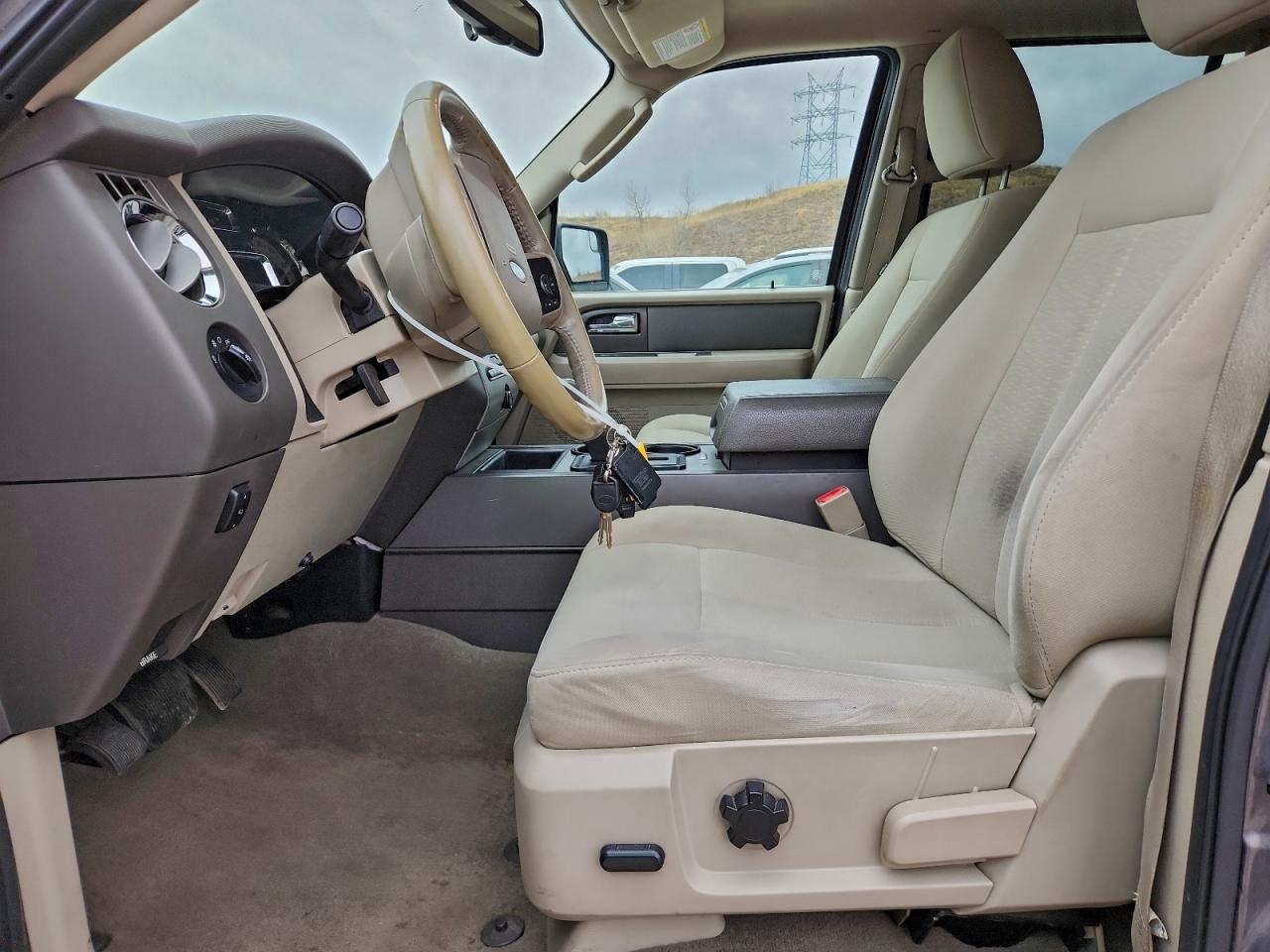 2012 FORD EXPEDITION XLT photo 7