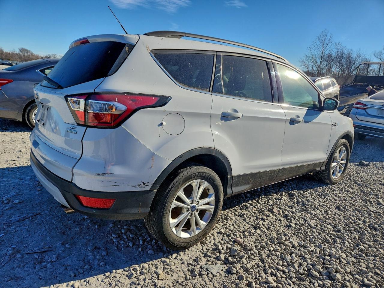 2018 FORD ESCAPE SE photo 3