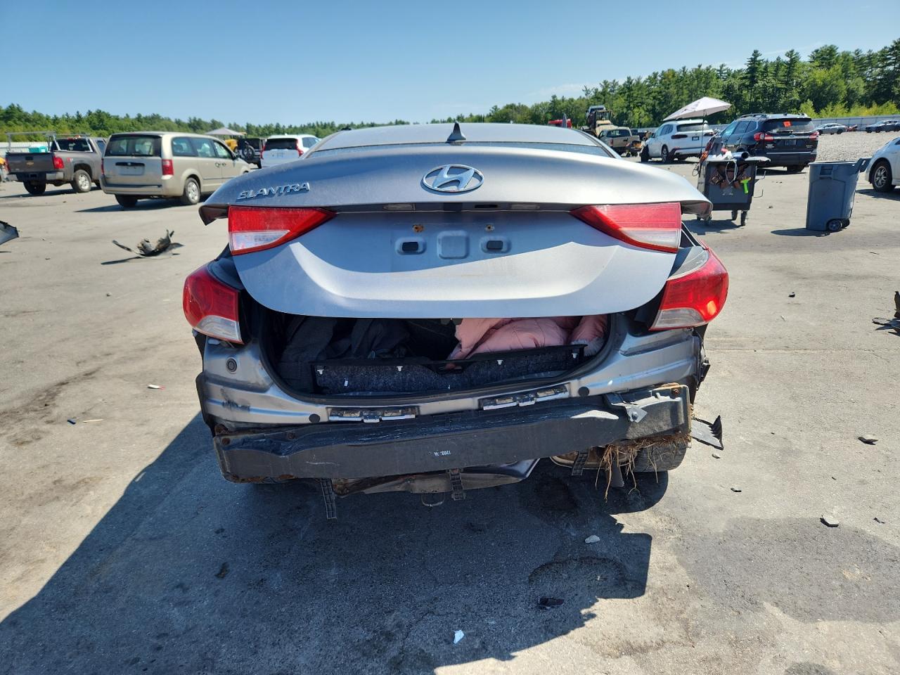 2013 HYUNDAI ELANTRA GLS photo 6