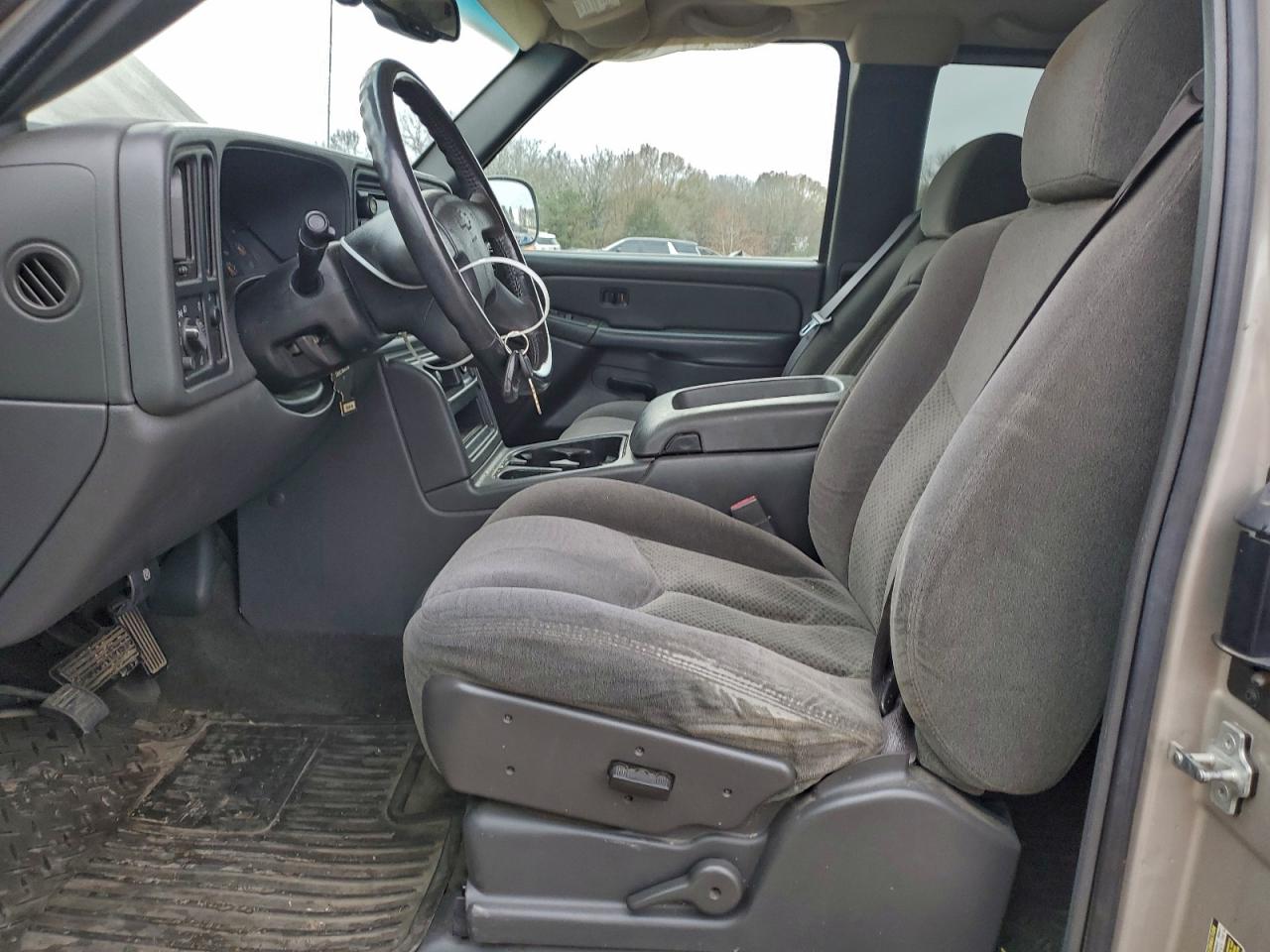 2005 CHEVROLET SILVERADO C1500 photo 7