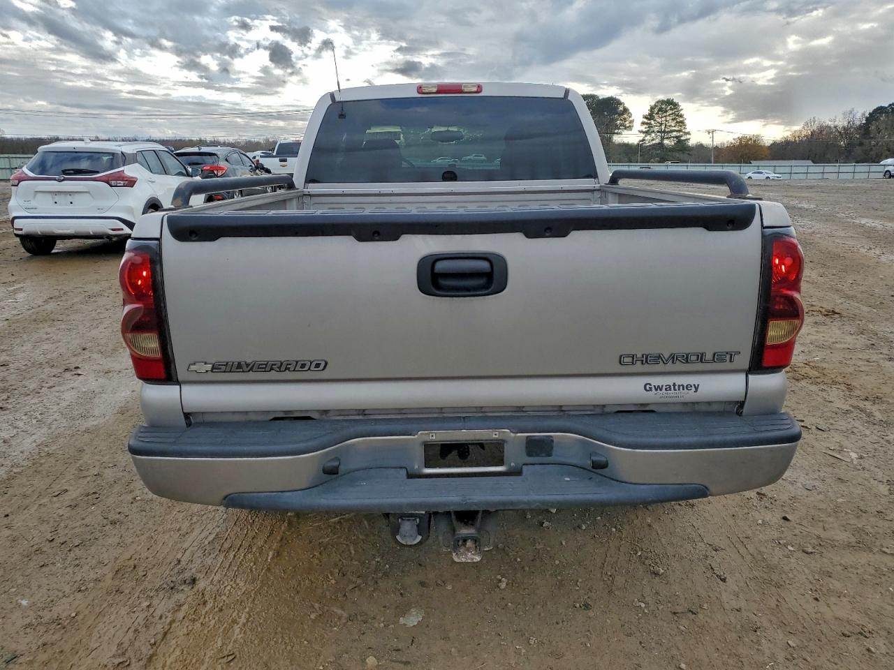 2005 CHEVROLET SILVERADO C1500 photo 6