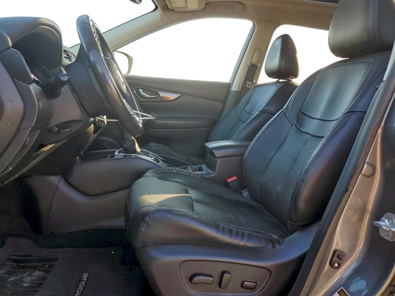 2017 NISSAN ROGUE S photo 7
