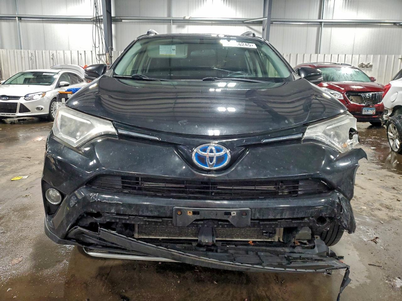 2016 TOYOTA RAV4 HV XLE photo 5