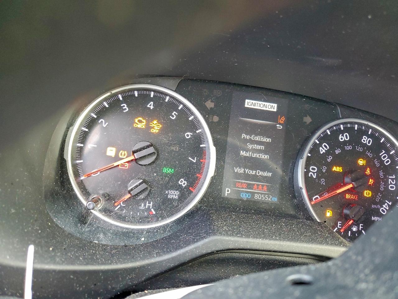 2021 TOYOTA RAV4 XLE photo 9