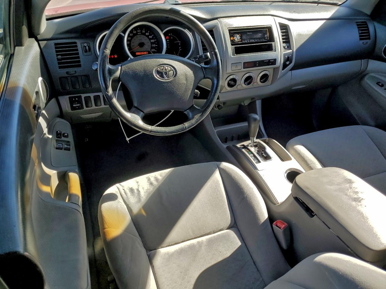 2006 TOYOTA TACOMA ACCESS CAB photo 8
