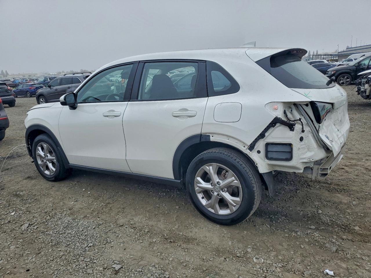 2024 HONDA HR-V LX photo 3
