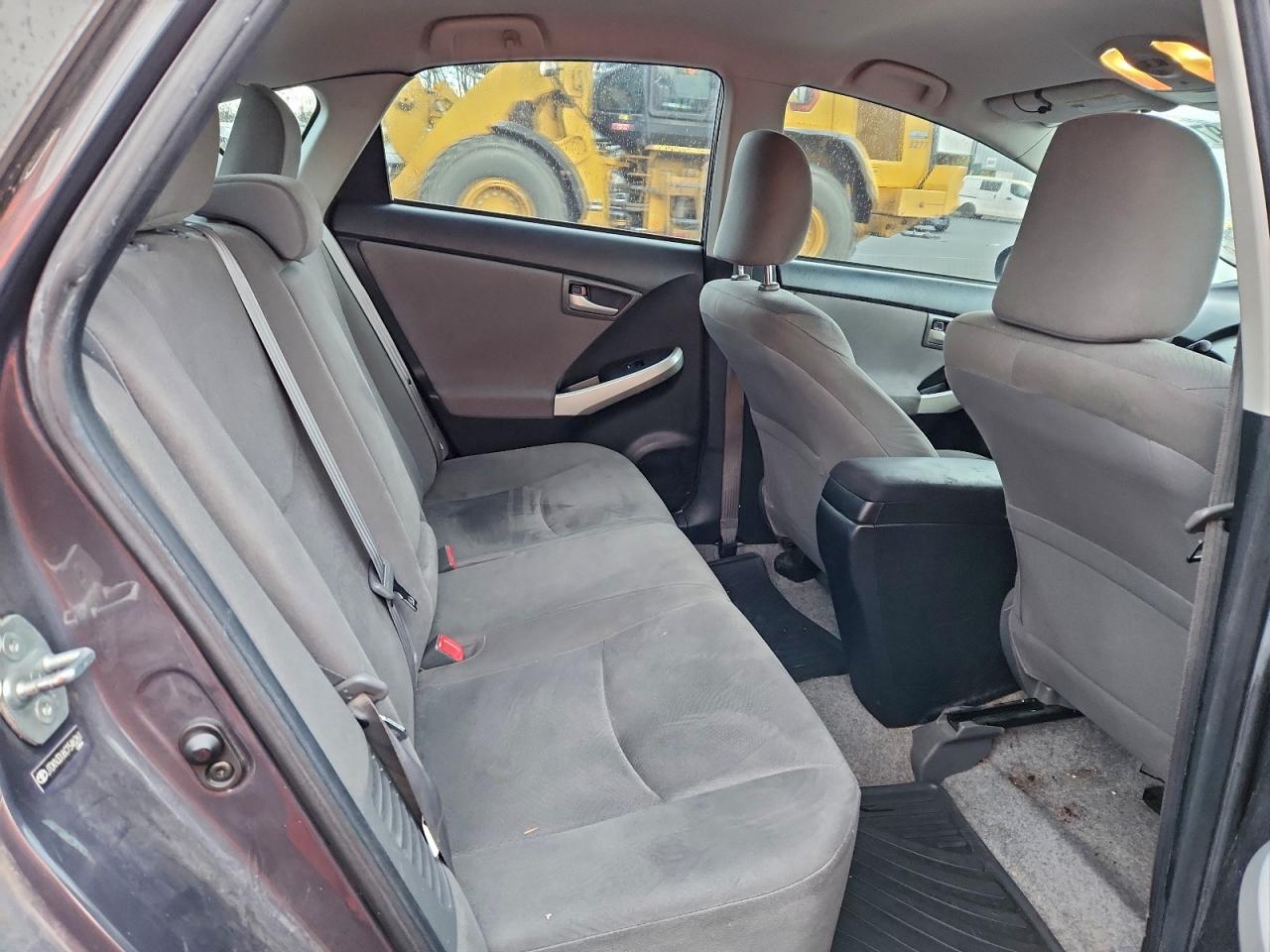 2012 TOYOTA PRIUS photo 10