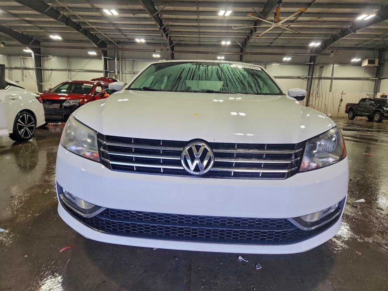 2014 VOLKSWAGEN PASSAT SEL photo 5
