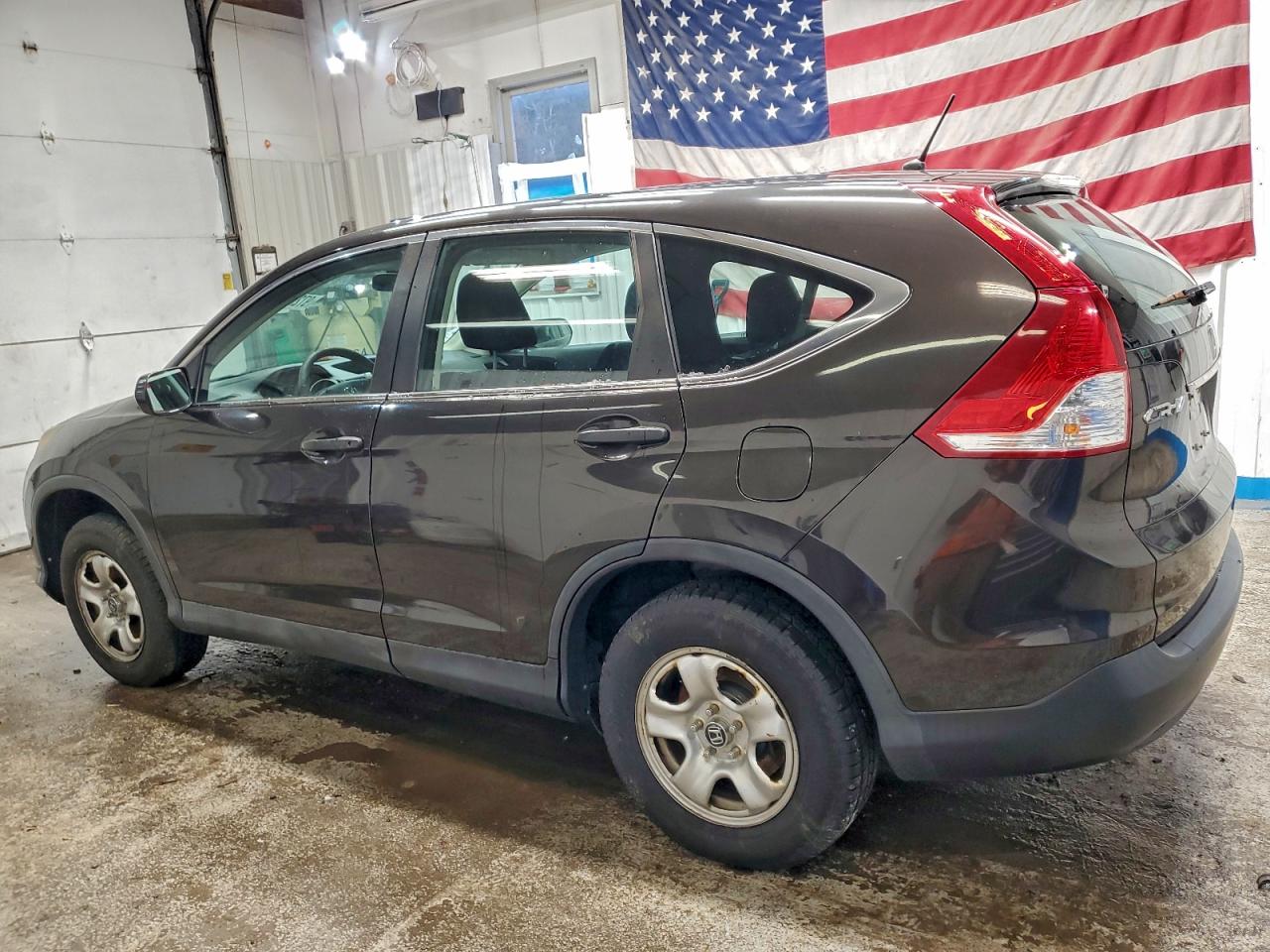 2014 HONDA CR-V LX photo 2