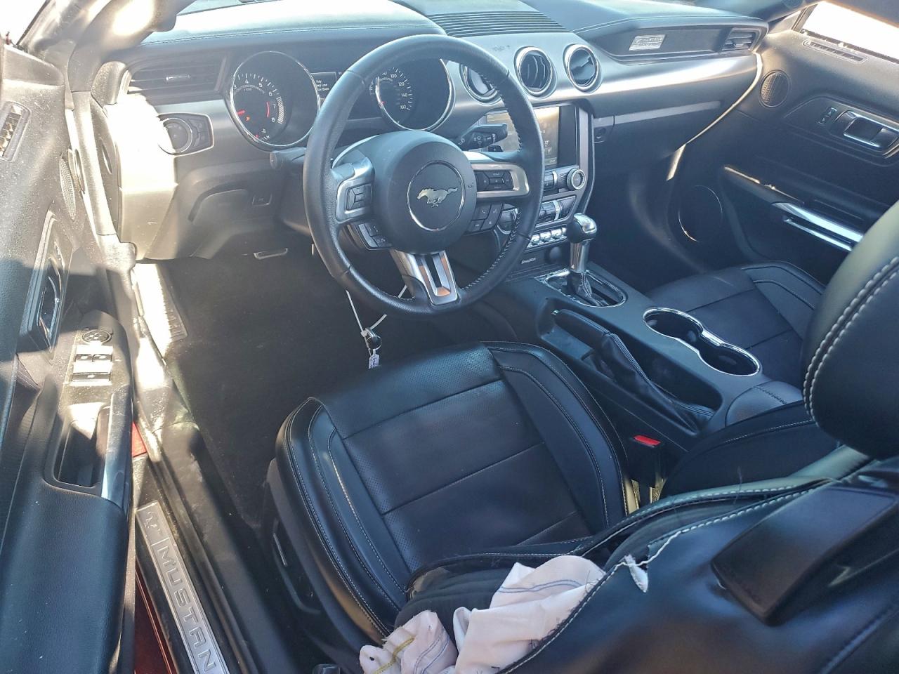2015 FORD MUSTANG GT photo 8