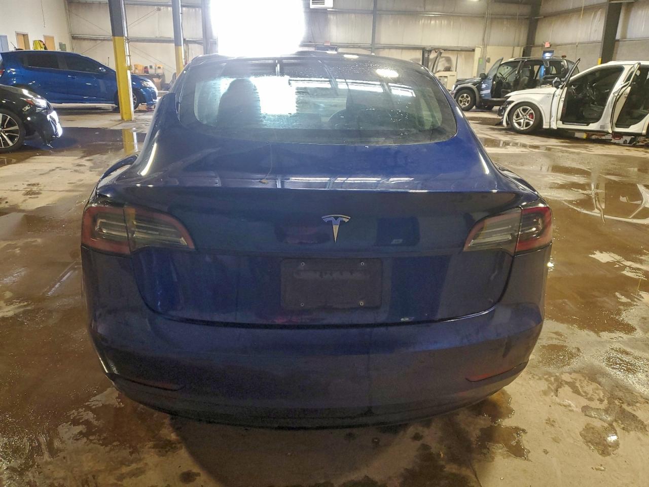 2022 TESLA MODEL 3 photo 11