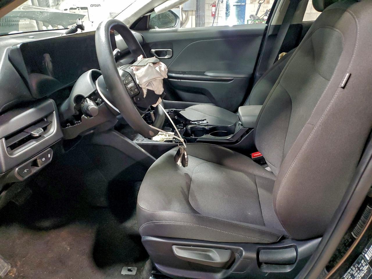 2025 KIA K4 LX photo 13
