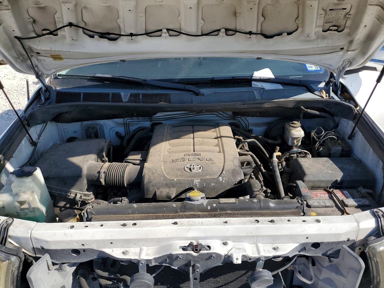 2012 TOYOTA TUNDRA CREWMAX SR5 photo 11