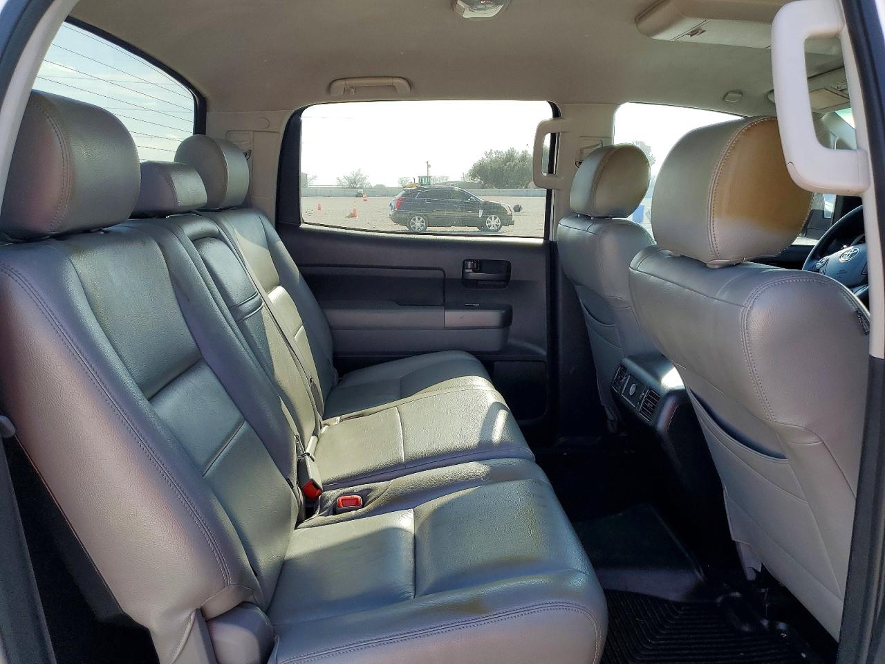 2012 TOYOTA TUNDRA CREWMAX SR5 photo 10