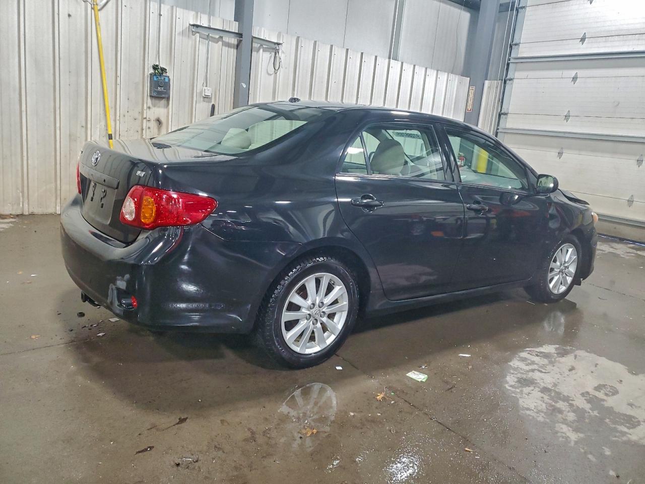 2009 TOYOTA COROLLA BASE photo 3