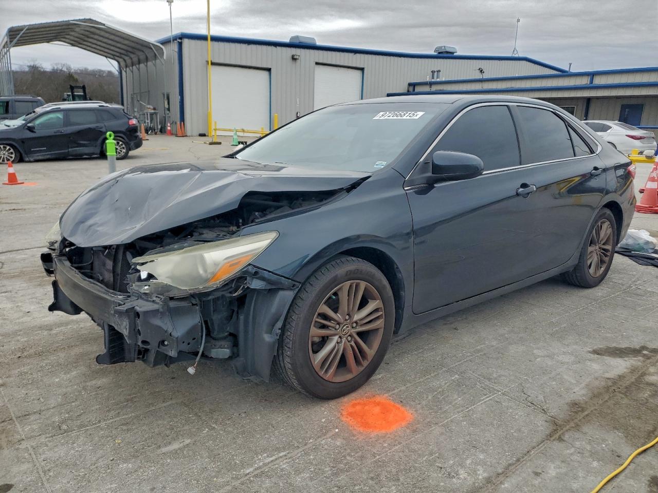 2015 TOYOTA CAMRY