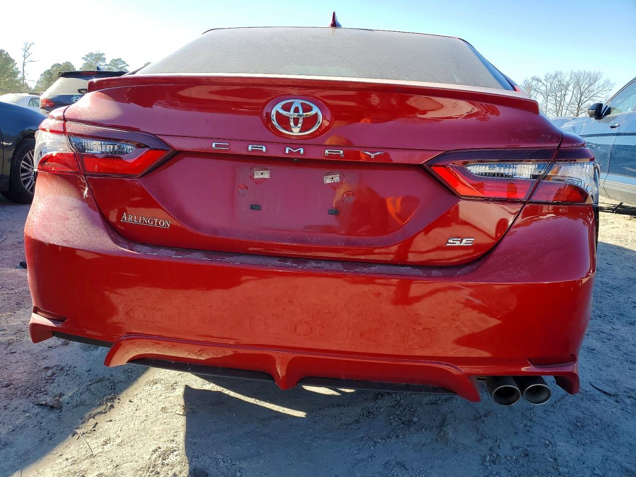 2022 TOYOTA CAMRY SE photo 11