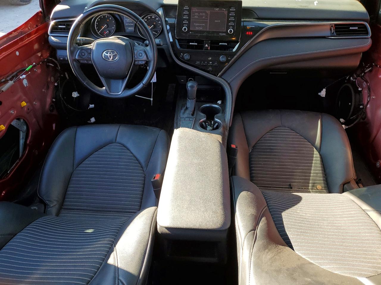 2022 TOYOTA CAMRY SE photo 15