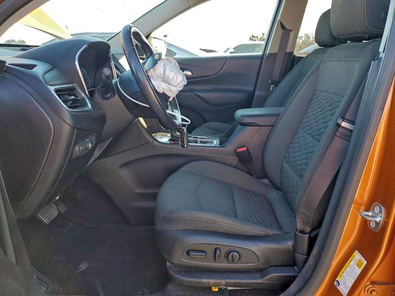 2018 CHEVROLET EQUINOX LT photo 19
