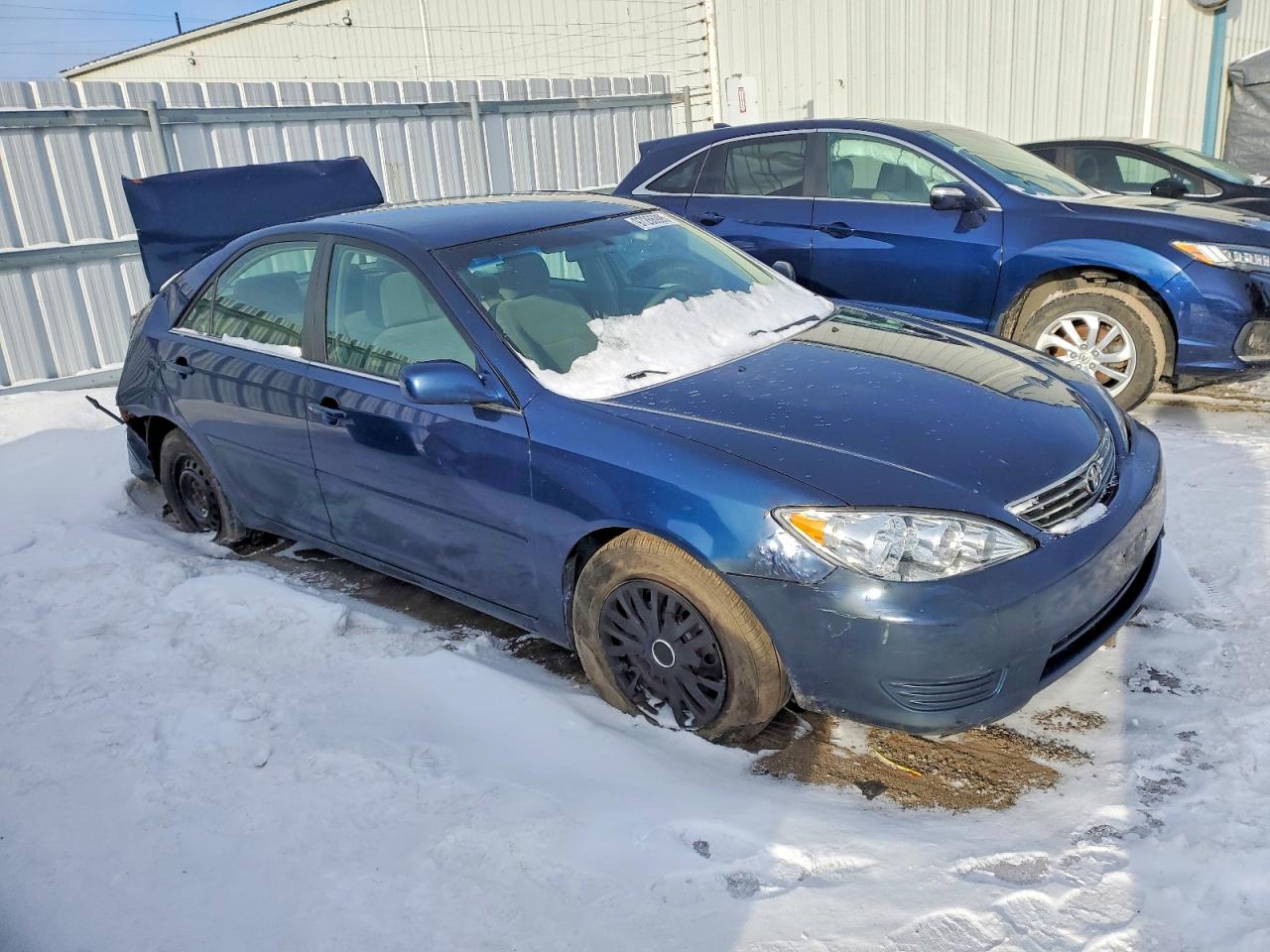 2006 TOYOTA CAMRY LE photo 4