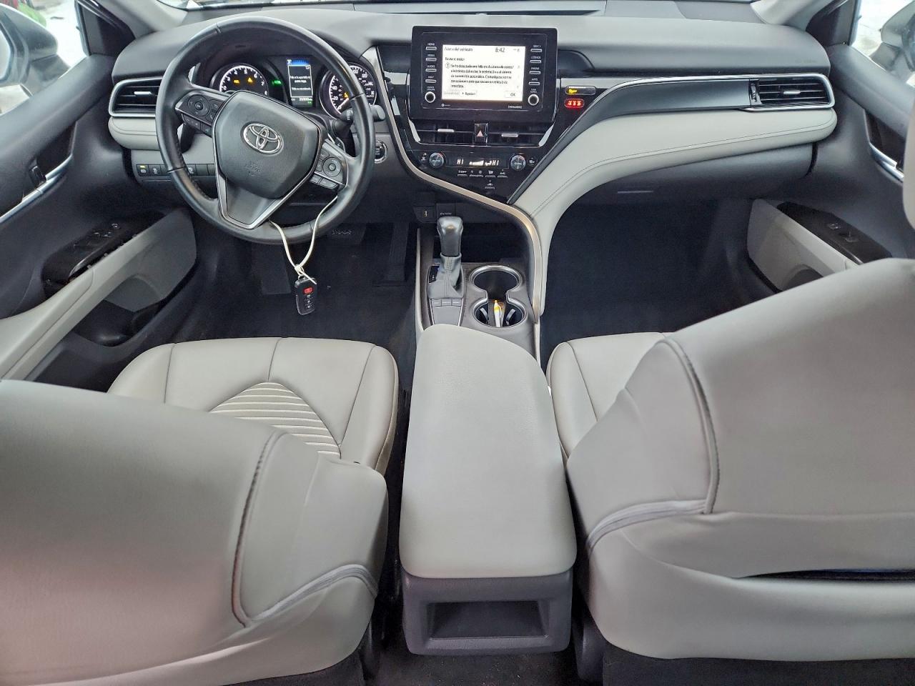 2022 TOYOTA CAMRY SE photo 8