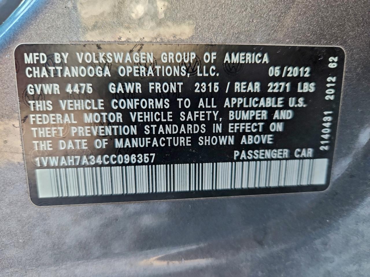 2012 VOLKSWAGEN PASSAT S photo 12