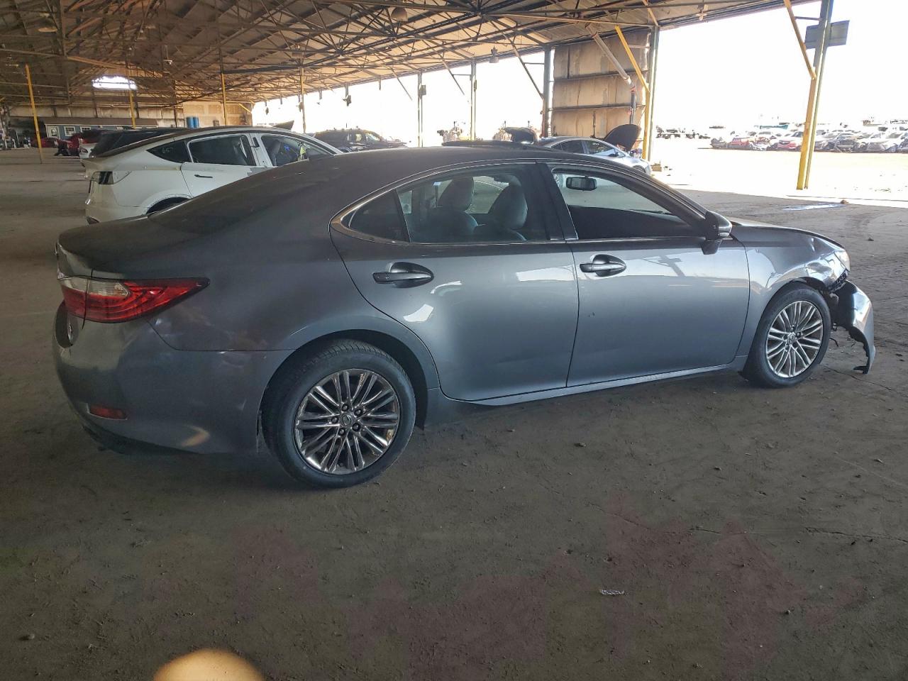 2013 LEXUS ES 350 photo 5