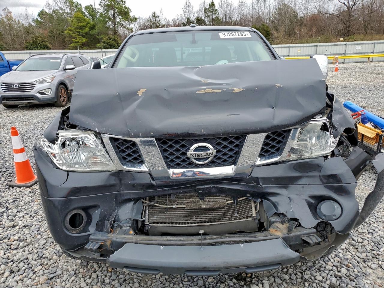 2018 NISSAN FRONTIER S photo 5