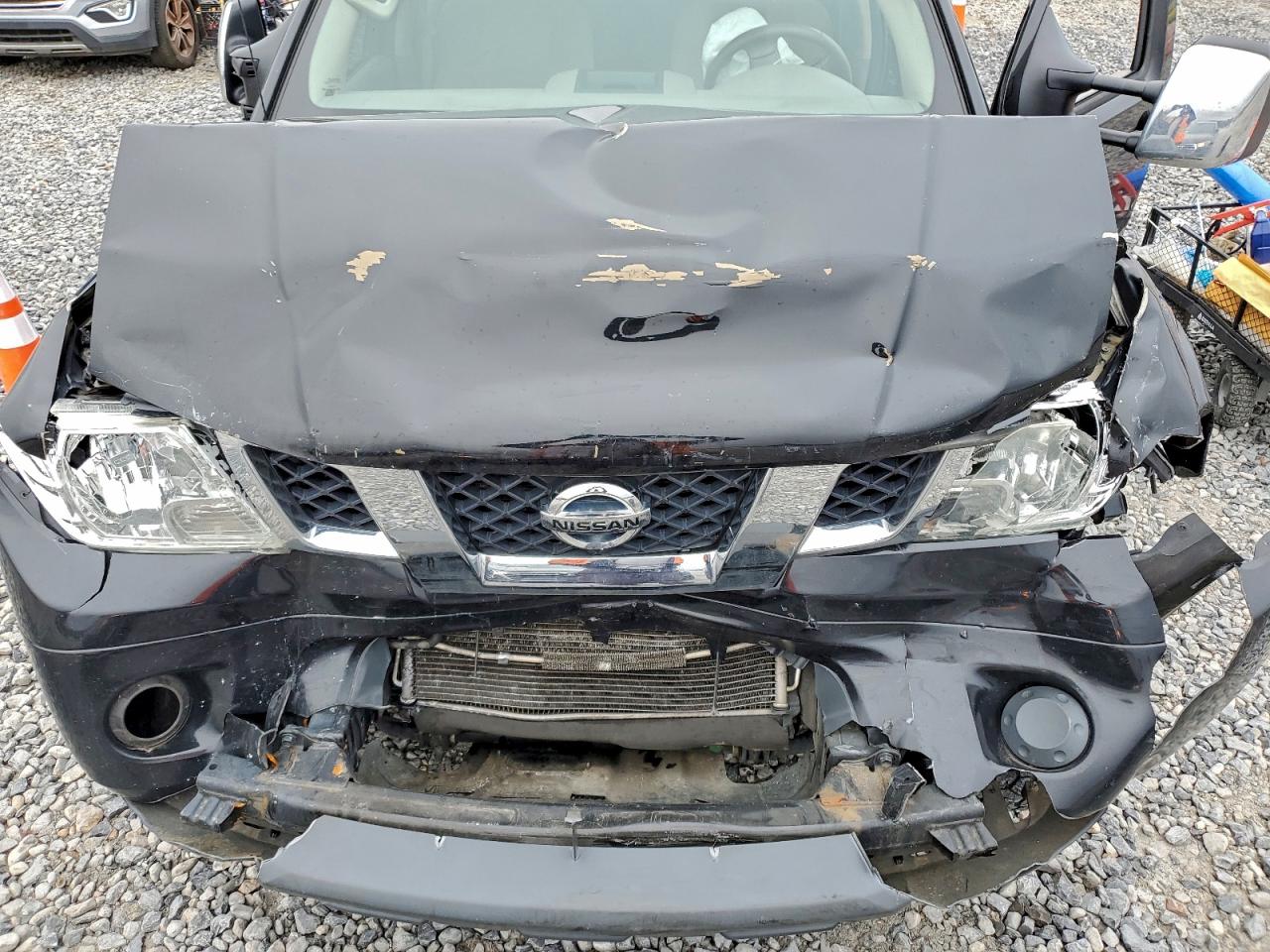2018 NISSAN FRONTIER S photo 11