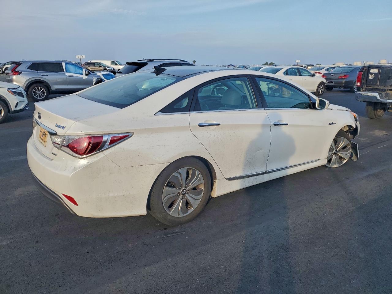 2014 HYUNDAI SONATA HYBRID photo 3